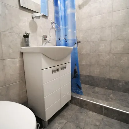 Apartment Rale